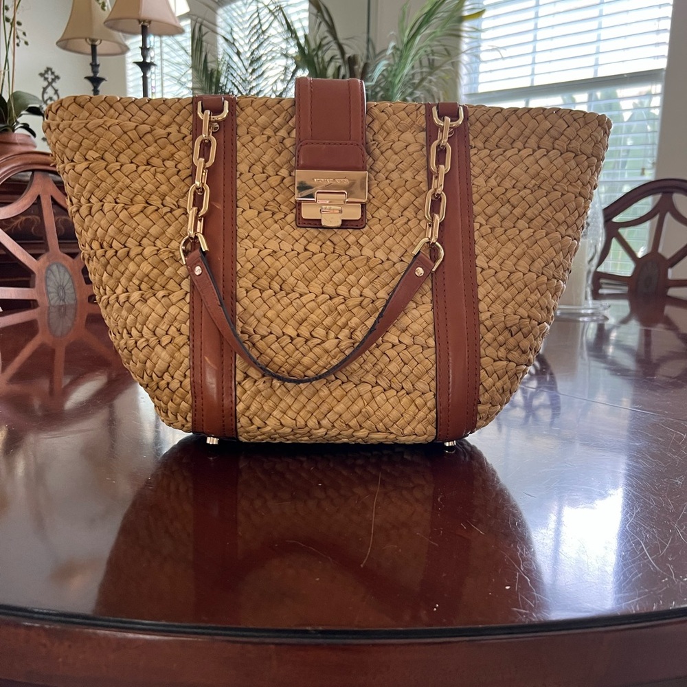 KORS (Michael Kors Luxe Line) Large Straw & Leather Shoulder Bag